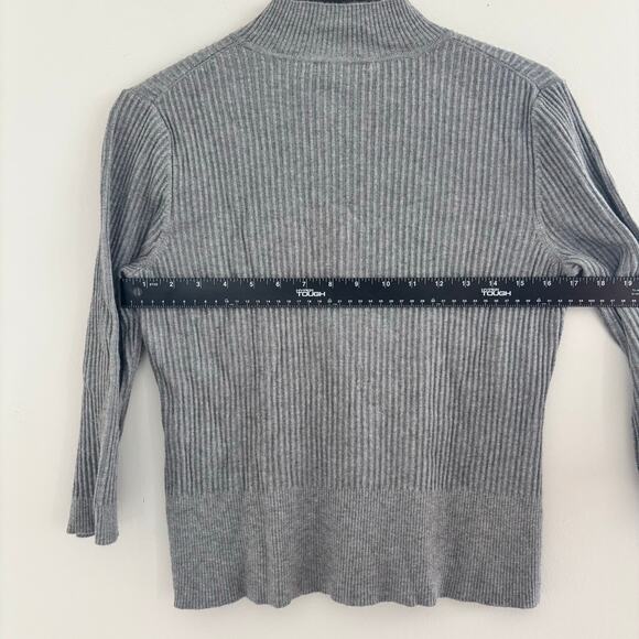Y2k Cable & Gauge Petite Gray Ribbed Ruffle Sweater 3/4 Sleeves Mock Neck Size S - Picture 5 of 7